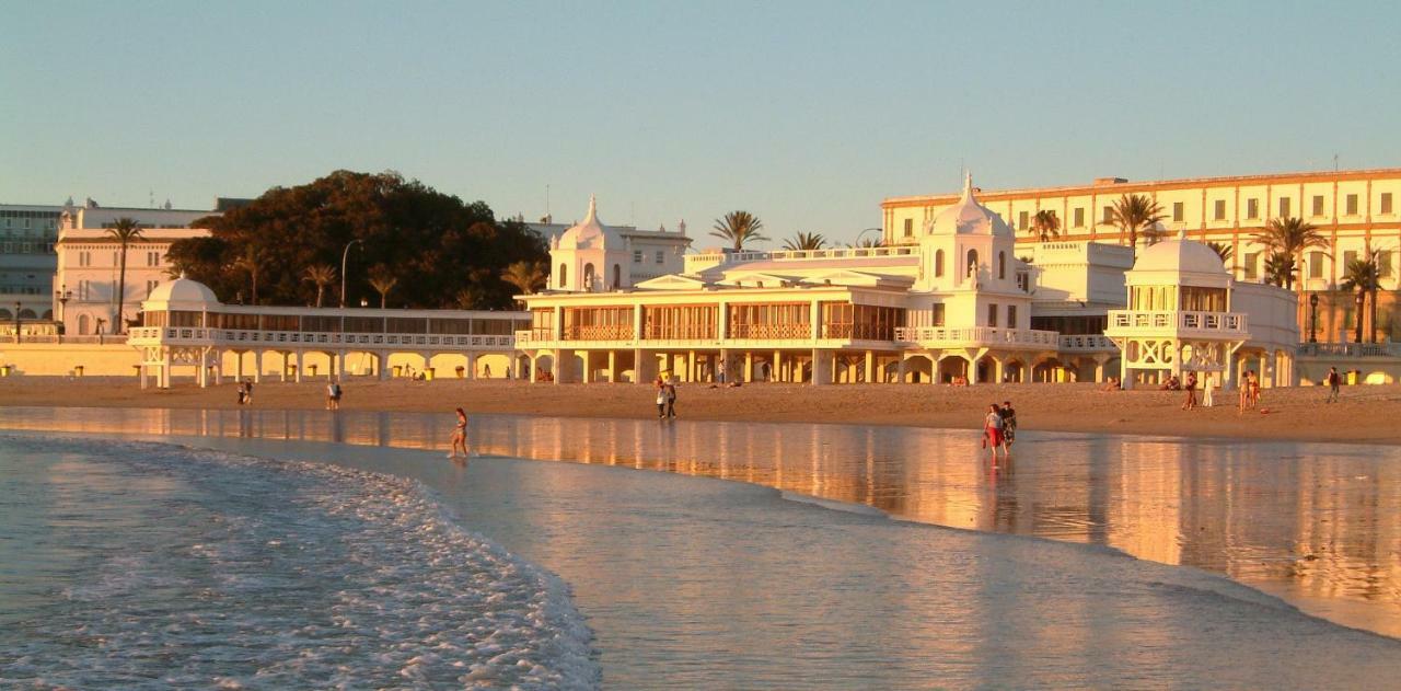 Apartamento Levante Cadiz Bagian luar foto